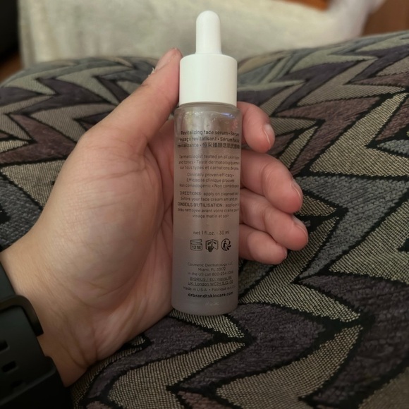 Dr. Brandt Dare to Age Revitalizing Serum - Picture 4 of 4